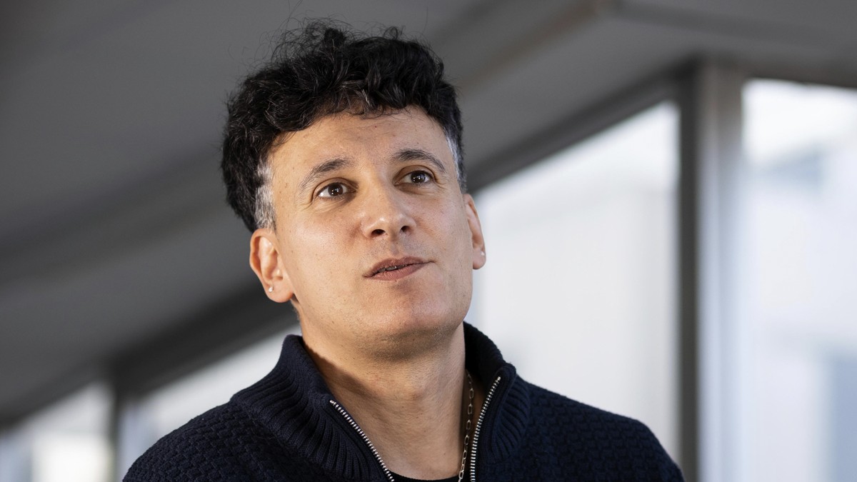 Mag Lari durant l'entrevista amb Nació - Hugo Fernández Mag Lari durant l'entrevista amb Nació - Hugo Fernández