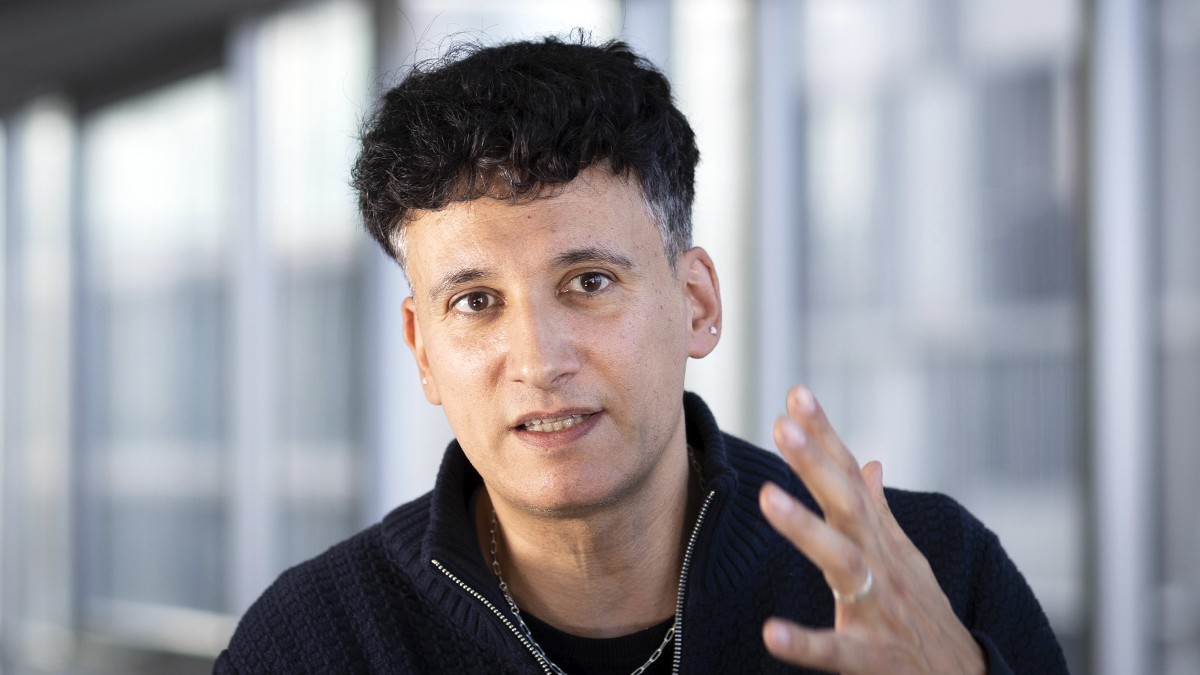 Mag Lari durant l'entrevista amb Nació - Hugo Fernández Mag Lari durant l'entrevista amb Nació - Hugo Fernández