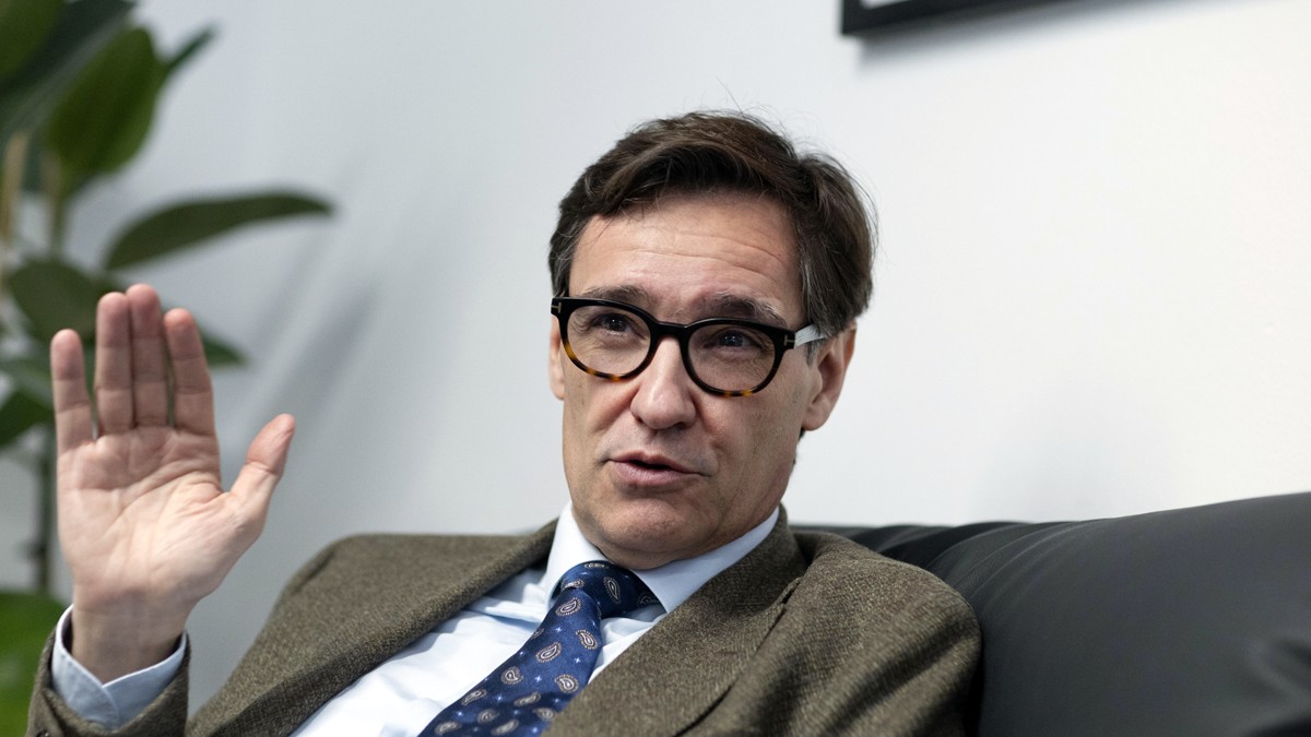 Salvador Illa durant l'entrevista amb Nació - Hugo Fernández Salvador Illa durant l'entrevista amb Nació - Hugo Fernández