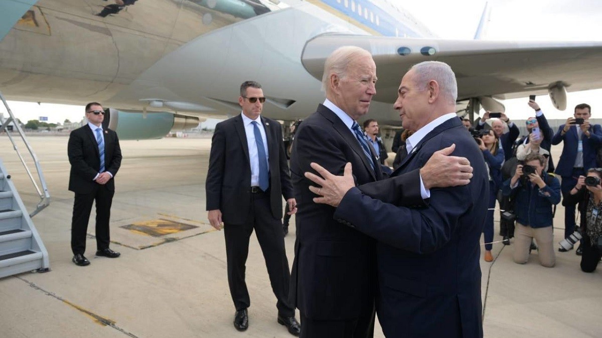 Netanyahu rep Biden en la seva arribada a Israel - Avi Ohayon / GPO Netanyahu rep Biden en la seva arribada a Israel - Avi Ohayon / GPO