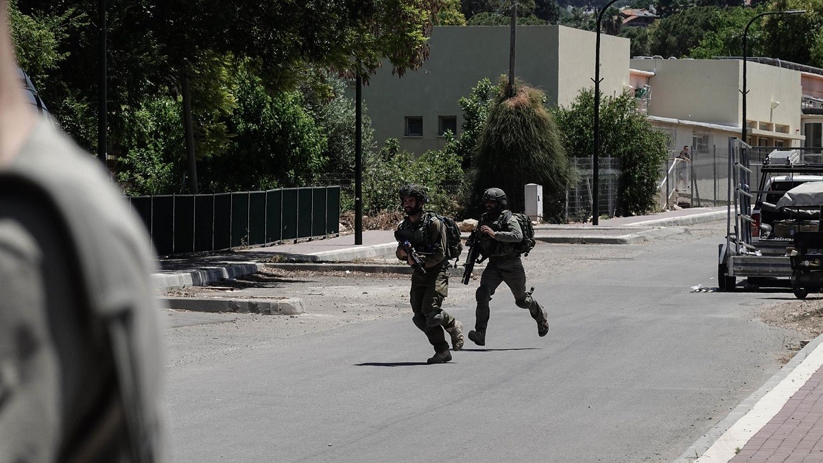 Dos militars d'Israel a la frontera amb el Líban, en una imatge d'arxiu - Europa Press Dos militars d'Israel a la frontera amb el Líban, en una imatge d'arxiu - Europa Press