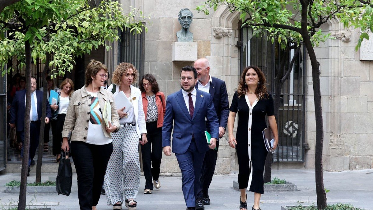 Pere Aragonès, amb els nous membres del Govern. - Govern Pere Aragonès, amb els nous membres del Govern. - Govern
