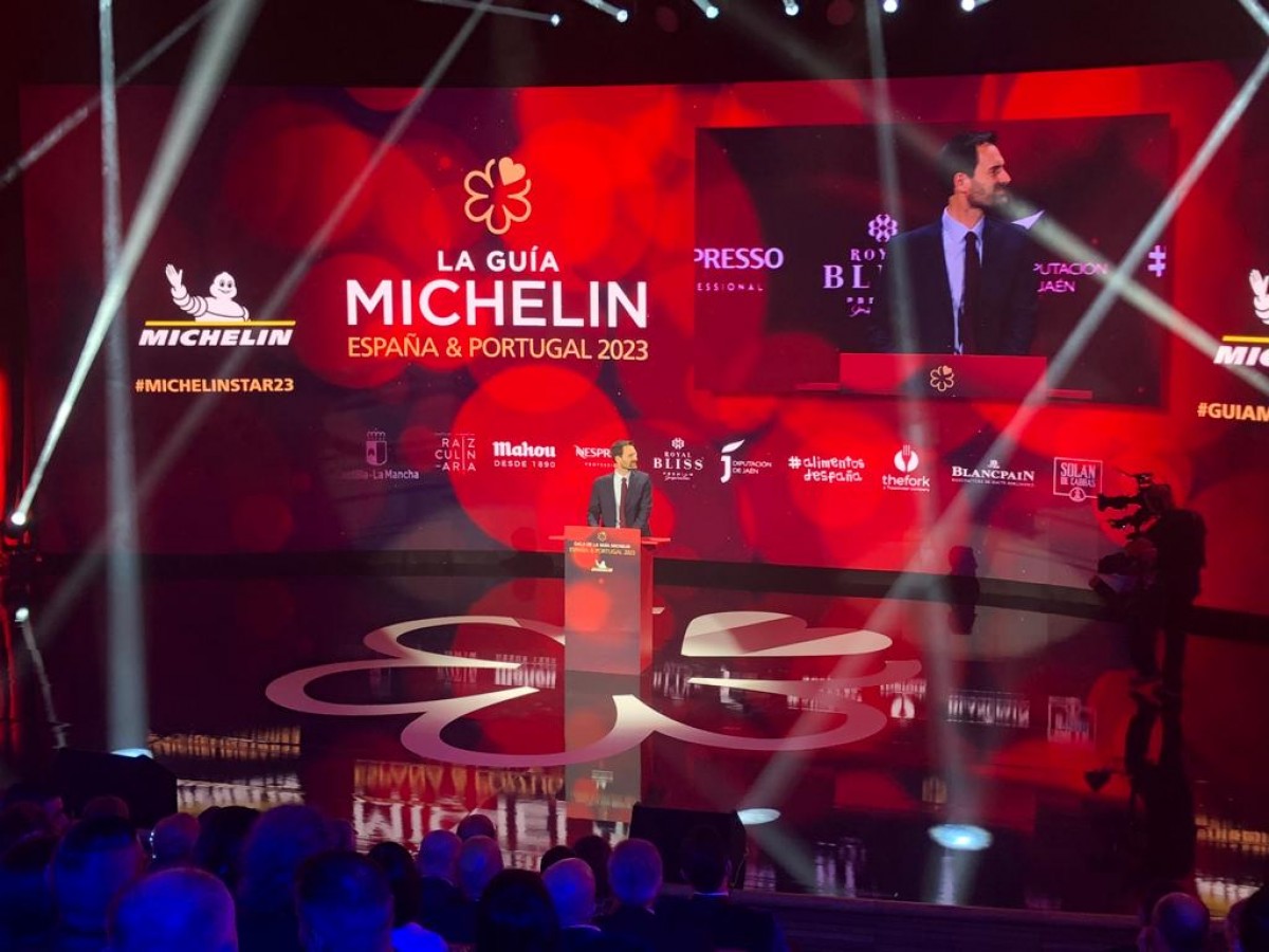 La gala d'entrega de les estrelles Michelin ha aplegat els representants dels millors restaurants a Toledo - Guía Michelin La gala d'entrega de les estrelles Michelin ha aplegat els representants dels millors restaurants a Toledo - Guía Michelin