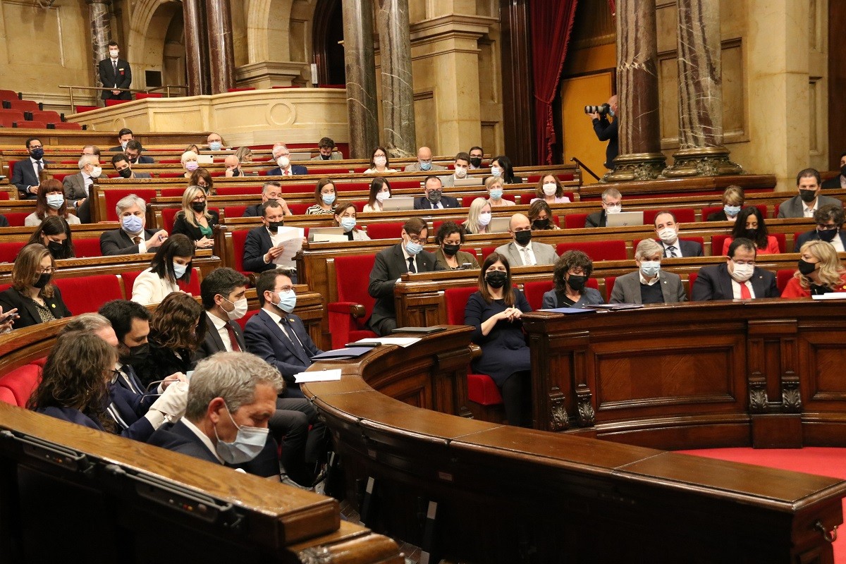 Pere Aragonès, a l'hemicicle, en la sessió de control al Parlament. - ACN Pere Aragonès, a l'hemicicle, en la sessió de control al Parlament. - ACN