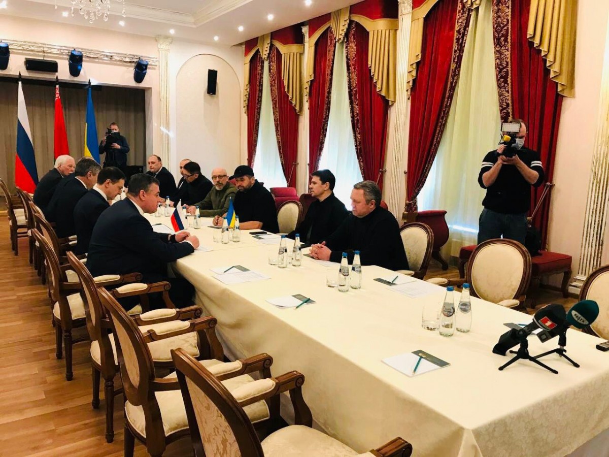 Primera imatge de les negociacions entre Rússia i Ucraïna - Govern de Bielorússia Primera imatge de les negociacions entre Rússia i Ucraïna - Govern de Bielorússia