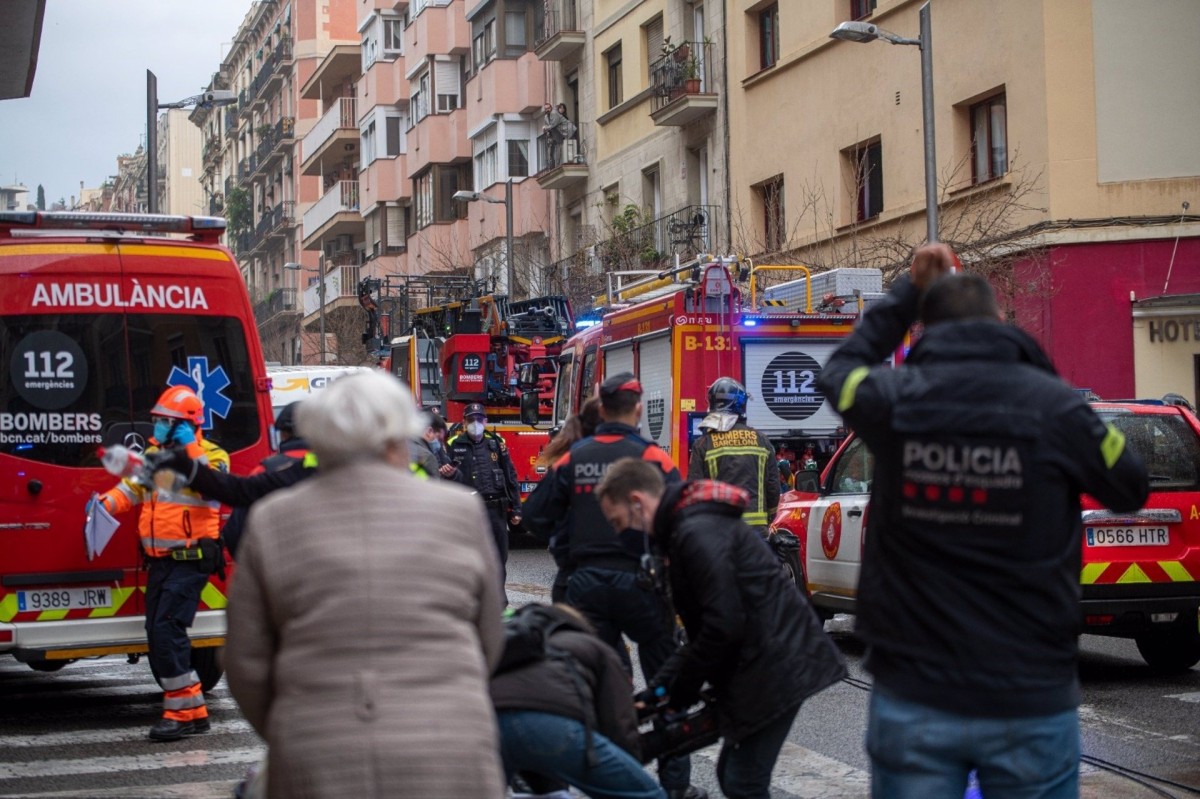 Les dotacions treballant al lloc de l'incendi - Lorena Sopena / Europa Press Les dotacions treballant al lloc de l'incendi - Lorena Sopena / Europa Press