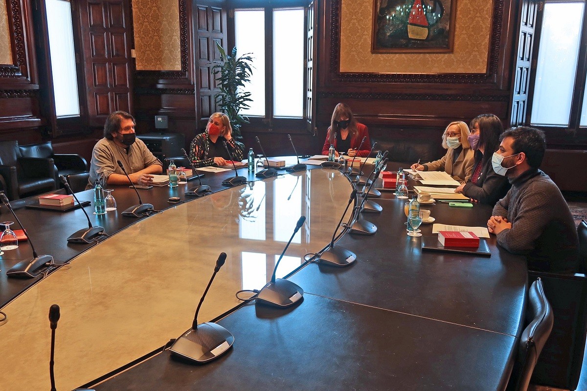 La mesa del Parlament, reunida aquest dimarts - Parlament La mesa del Parlament, reunida aquest dimarts - Parlament