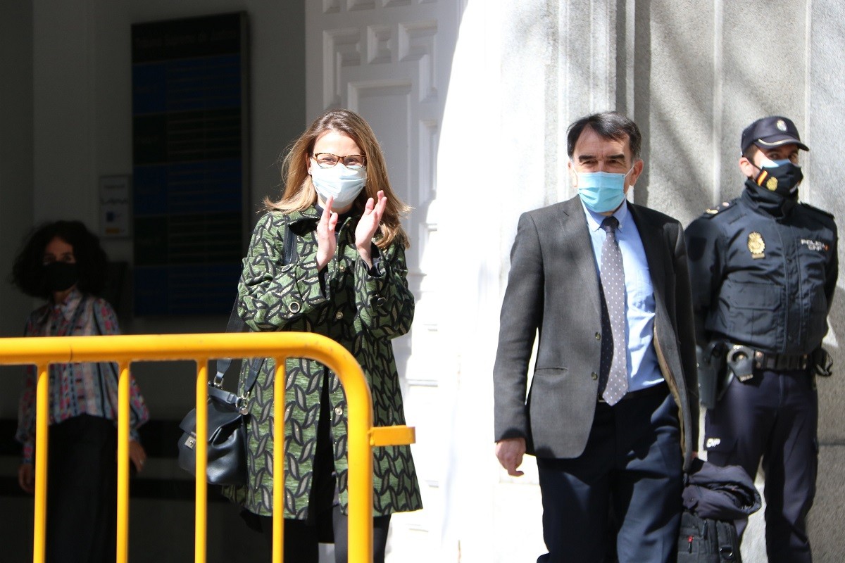 Meritxell Serret sortint del Suprem després de tornar de l'exili - ACN Meritxell Serret sortint del Suprem després de tornar de l'exili - ACN