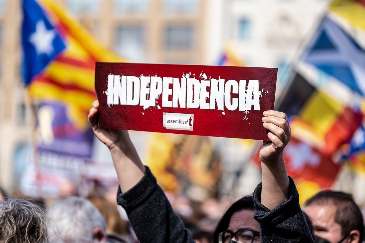 L'ANC es mobilitza reclamar per un Govern independentista - Carlos Baglietto L'ANC es mobilitza reclamar per un Govern independentista - Carlos Baglietto