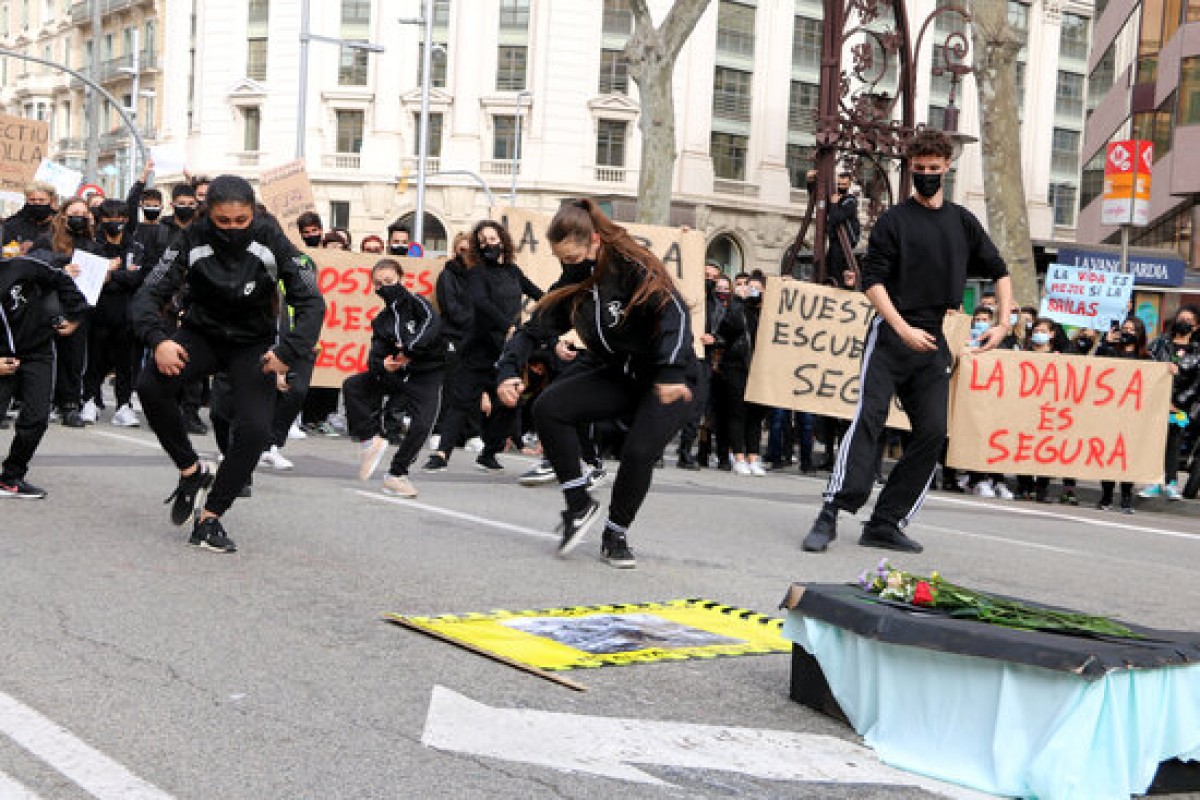 Protesta dels centres privats de dansa a Barcelona. - ACN / Jordi Bataller Protesta dels centres privats de dansa a Barcelona. - ACN / Jordi Bataller