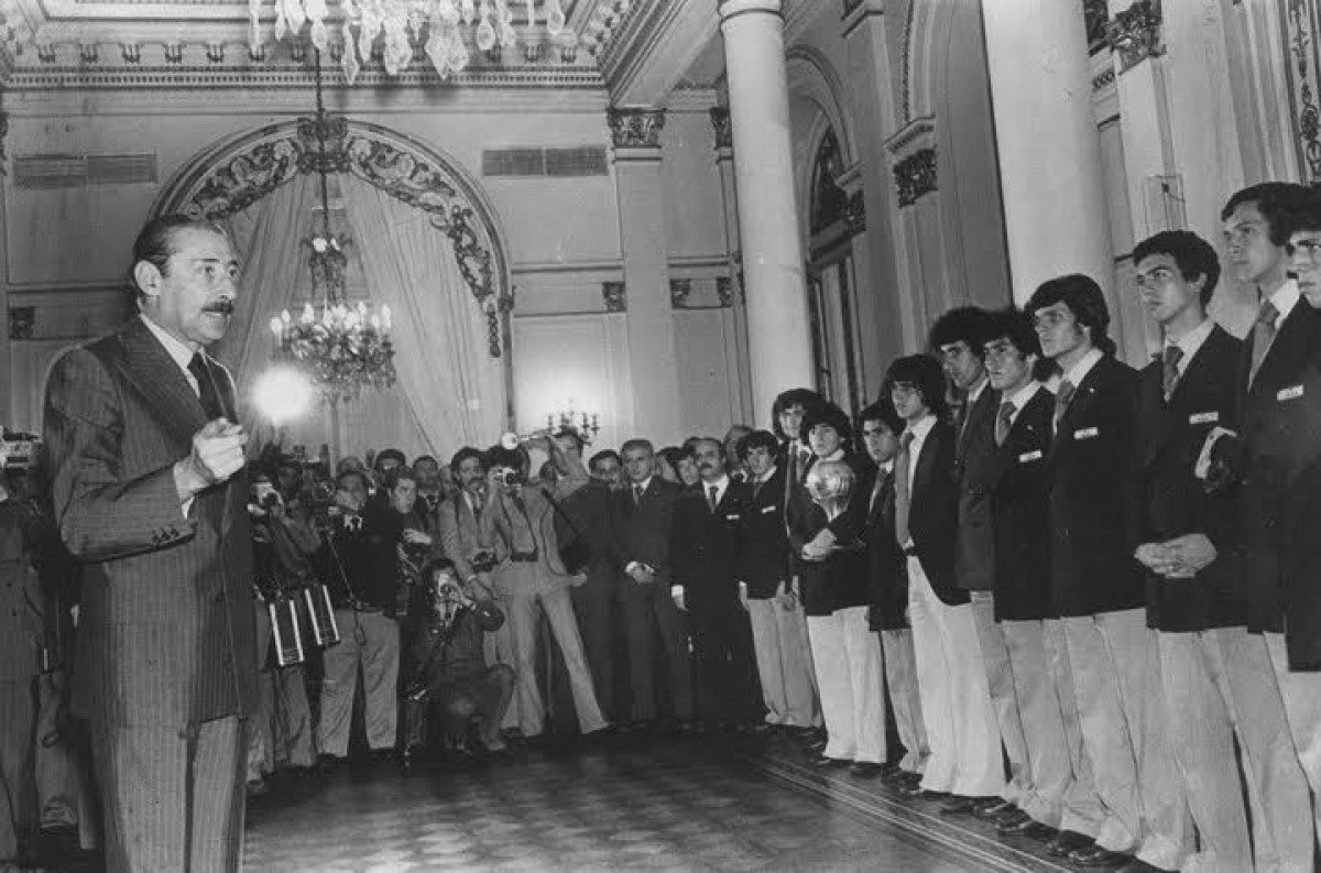 Videla - Maradona futbolítica Videla - Maradona futbolítica