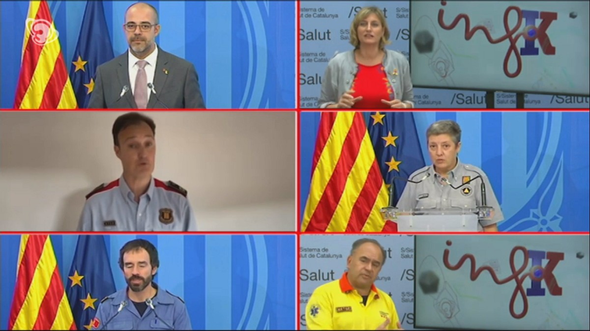 Els responsables encarregats de respondre les preguntes dels més petits a - InfoK Els responsables encarregats de respondre les preguntes dels més petits a - InfoK