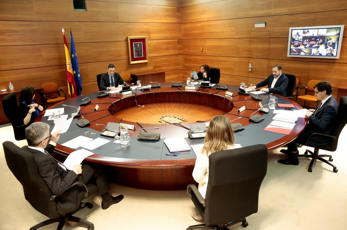 Reunió del consell de ministres extraordinari del 29 de març del 2020 - La Moncloa Reunió del consell de ministres extraordinari del 29 de març del 2020 - La Moncloa
