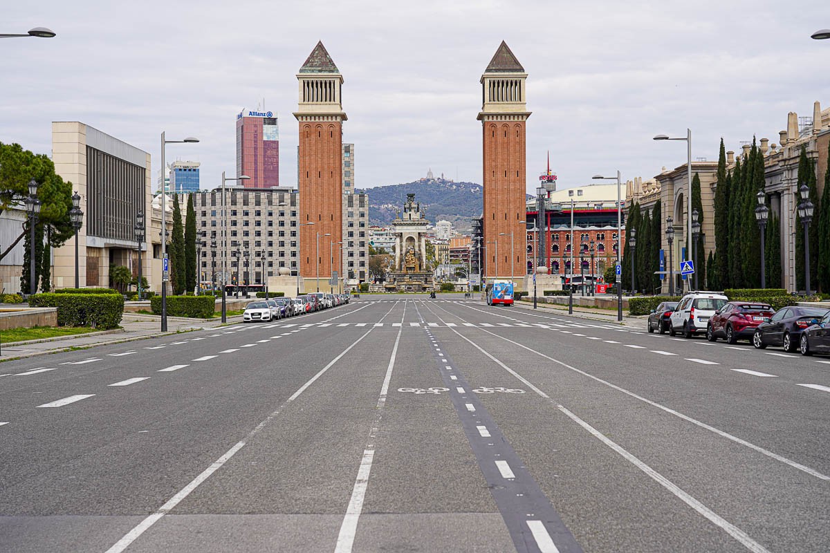 El virus que ha buidat els carrers va arribar fa dos mesos a territori estatal - Martí Urgell El virus que ha buidat els carrers va arribar fa dos mesos a territori estatal - Martí Urgell