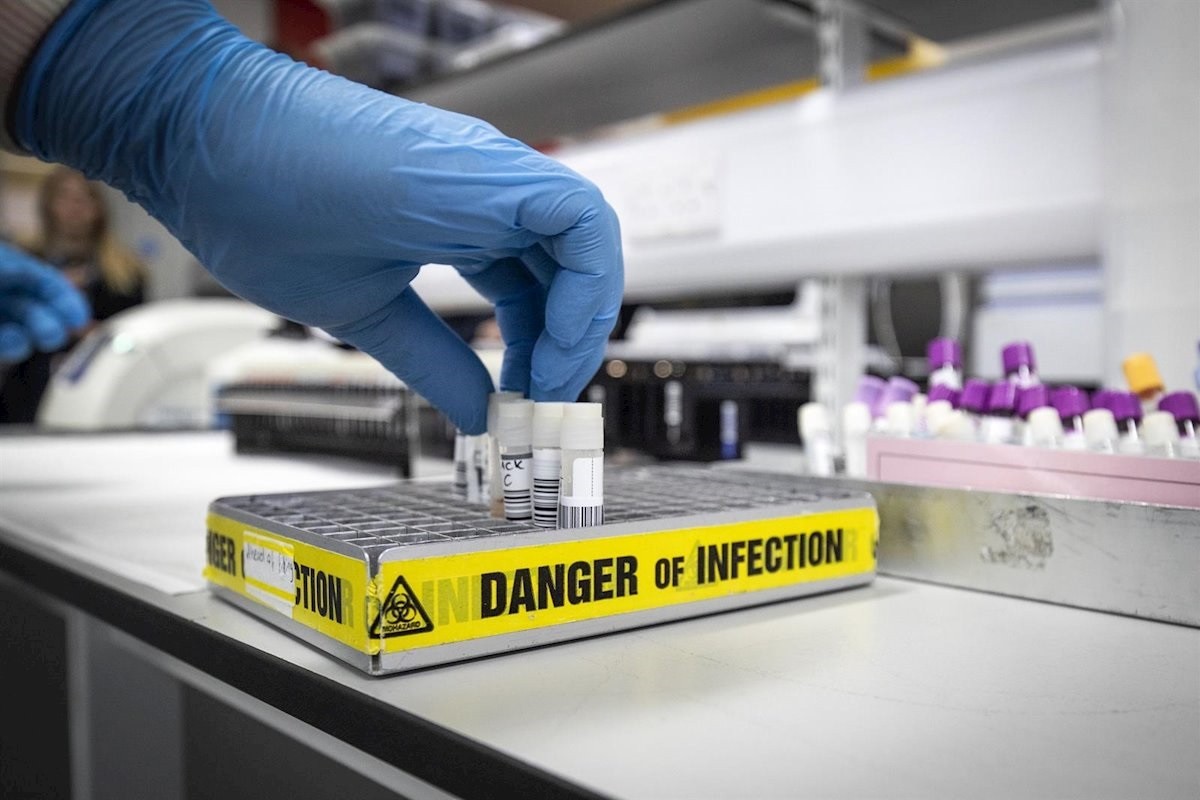Dosis de coronavirus en estudi en un laboratori. - Europa Press Dosis de coronavirus en estudi en un laboratori. - Europa Press