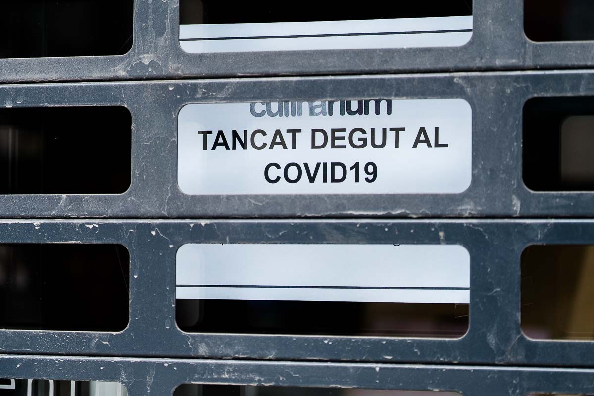 Comerç tancat a Vic - Adrià Costa Comerç tancat a Vic - Adrià Costa
