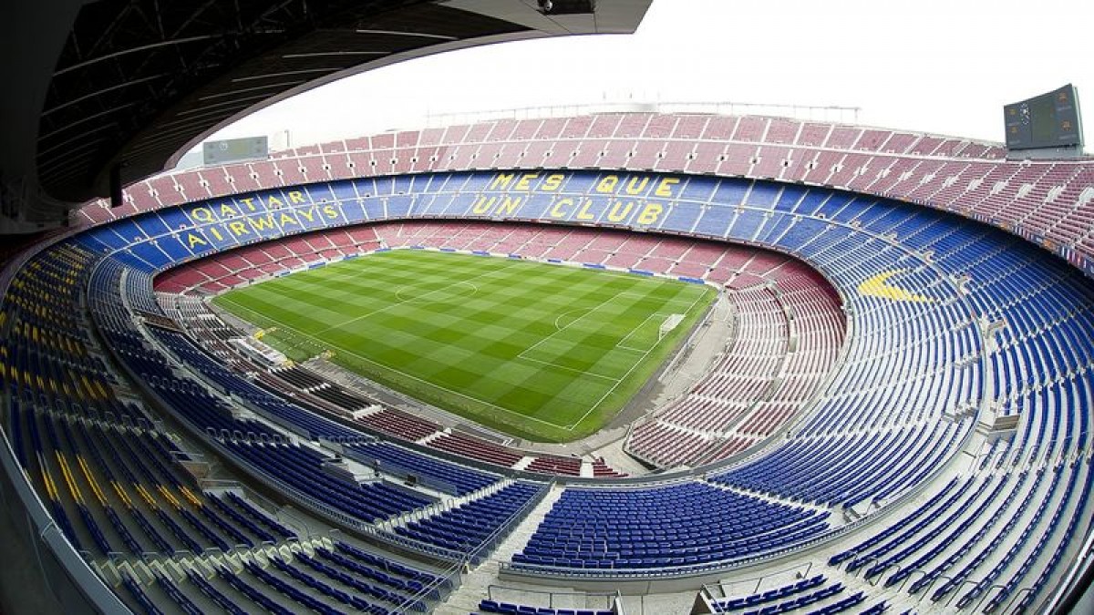 Camp Nou. - Camp Nou. -