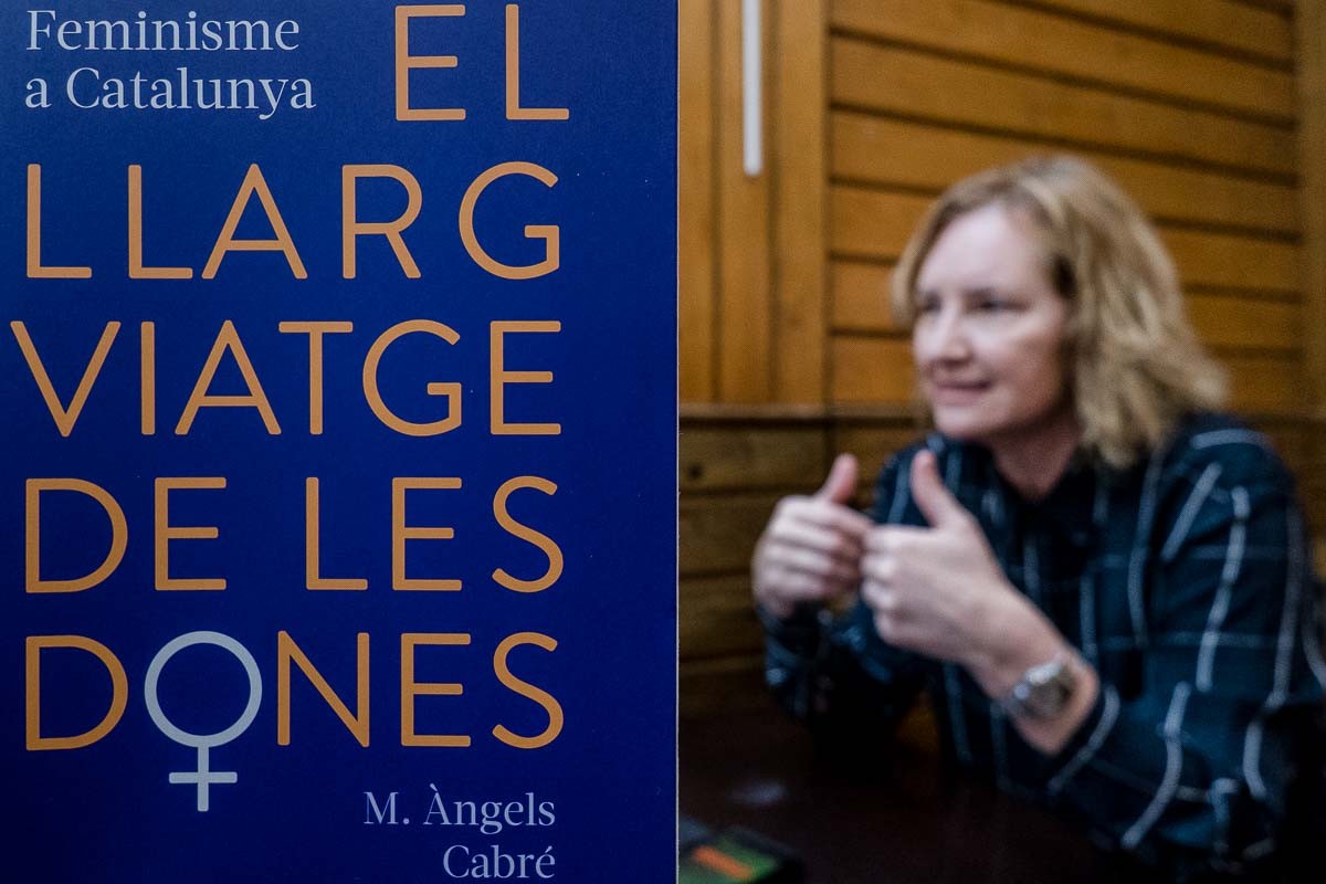 Maria Àngels Cabré - Adrià Costa Maria Àngels Cabré - Adrià Costa