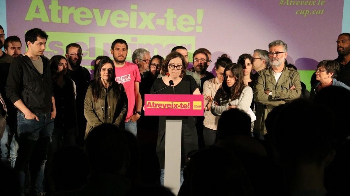 L'exdiputada Eulàlia Reguant va valorar els resultats electorals de la CUP aquest diumenge a la nit.
|
Alan Ruiz Terol / ACN - |
Alan Ruiz Terol / ACN L'exdiputada Eulàlia Reguant va valorar els resultats electorals de la CUP aquest diumenge a la nit.
|
Alan Ruiz Terol / ACN - |
Alan Ruiz Terol / ACN