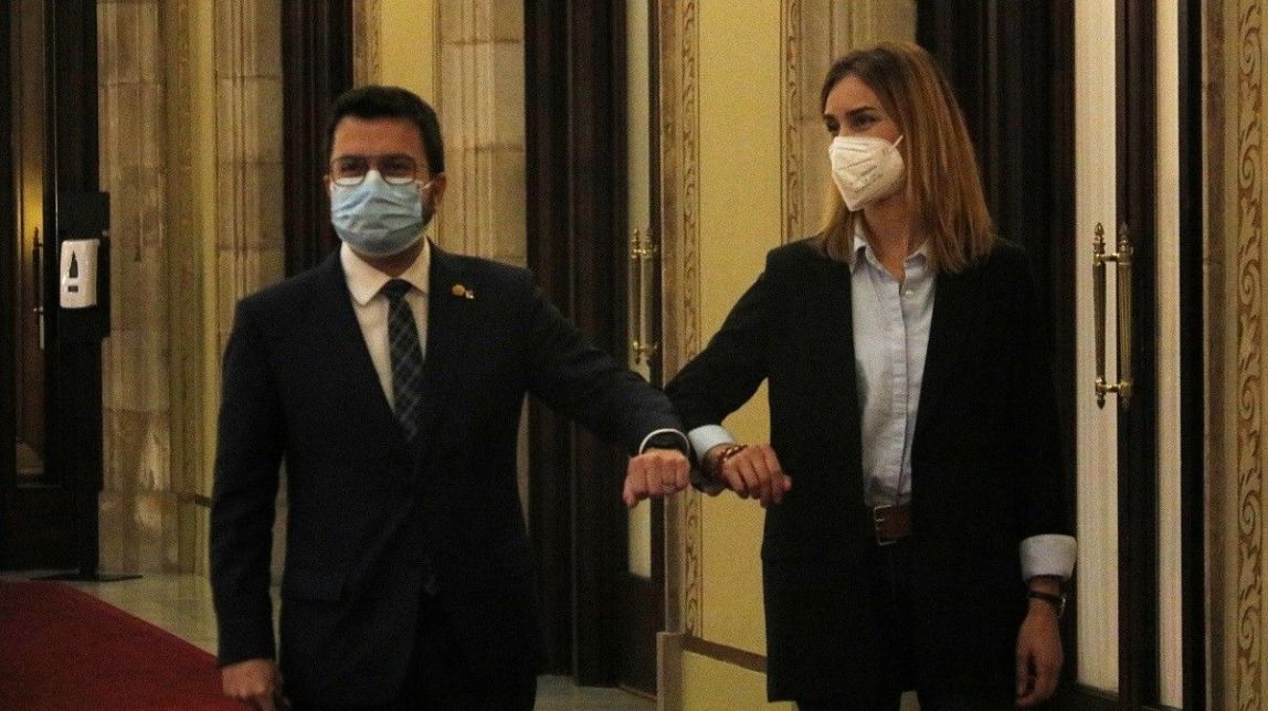 Pere Aragonès i Jéssica Albiach, en l'escenificació del pacte pels pressupostos.
|
ACN - |
ACN Pere Aragonès i Jéssica Albiach, en l'escenificació del pacte pels pressupostos.
|
ACN - |
ACN