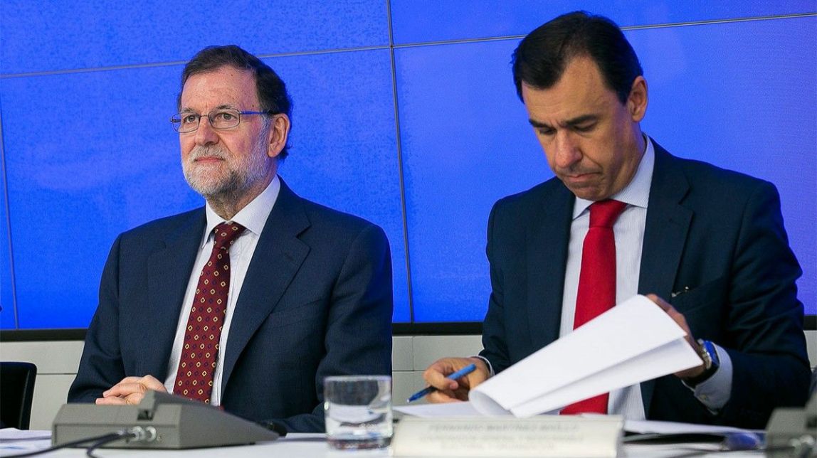 Rajoy, en una reunió recent del comitè executiu del PP
|
Flickr PP - |
Flickr PP Rajoy, en una reunió recent del comitè executiu del PP
|
Flickr PP - |
Flickr PP