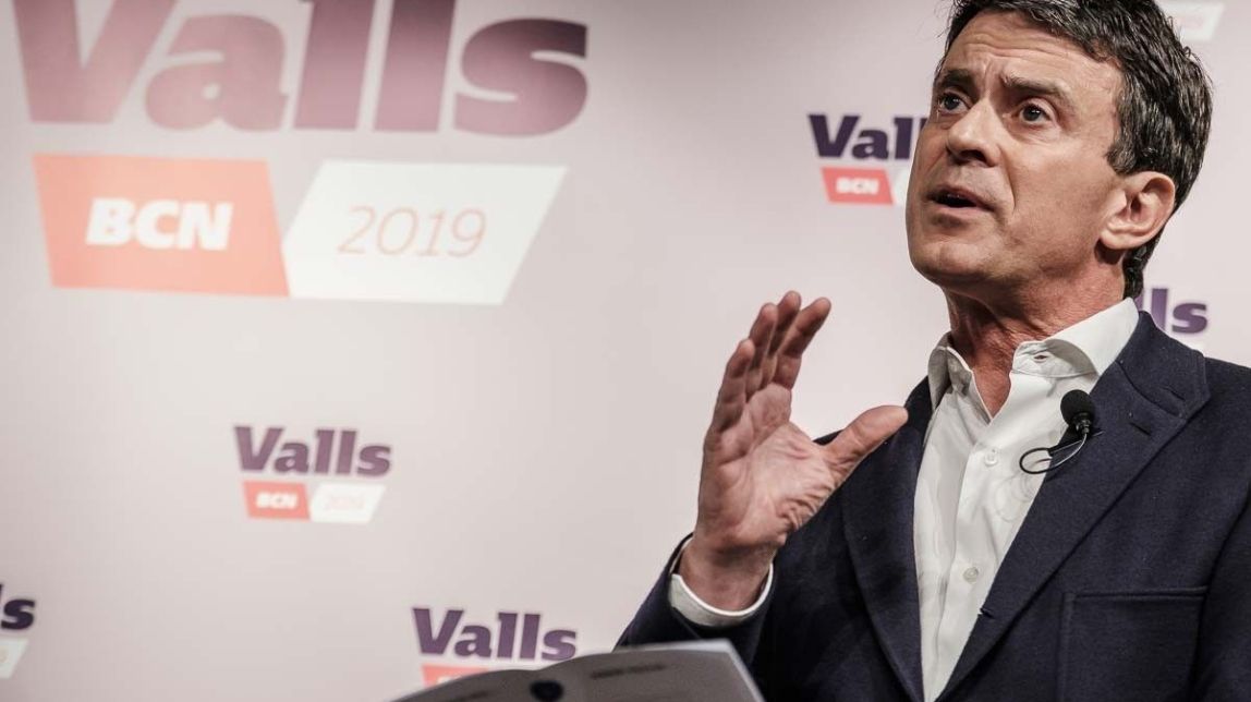 Manuel Valls, en un acte de precampanya
|
Adrià Costa - |
Adrià Costa Manuel Valls, en un acte de precampanya
|
Adrià Costa - |
Adrià Costa