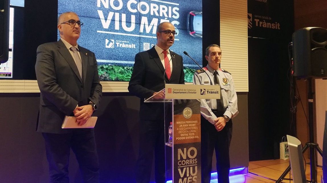 Gendrau, Buch i Molinero en la presentació de la nova campanya per reduir la velocitat
|
Aida Morales - |
Aida Morales Gendrau, Buch i Molinero en la presentació de la nova campanya per reduir la velocitat
|
Aida Morales - |
Aida Morales