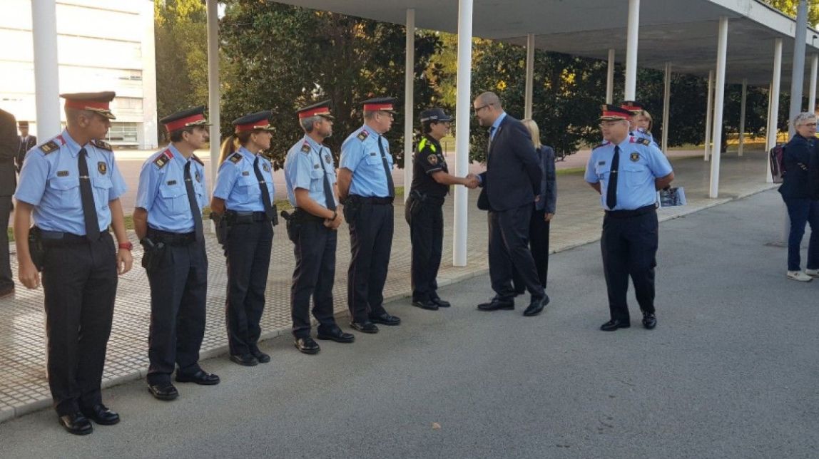 Acte d'inauguració de l'escola de Mossos amb el conseller d'Interior, Miquel Buch.
|
Interior - |
Interior Acte d'inauguració de l'escola de Mossos amb el conseller d'Interior, Miquel Buch.
|
Interior - |
Interior