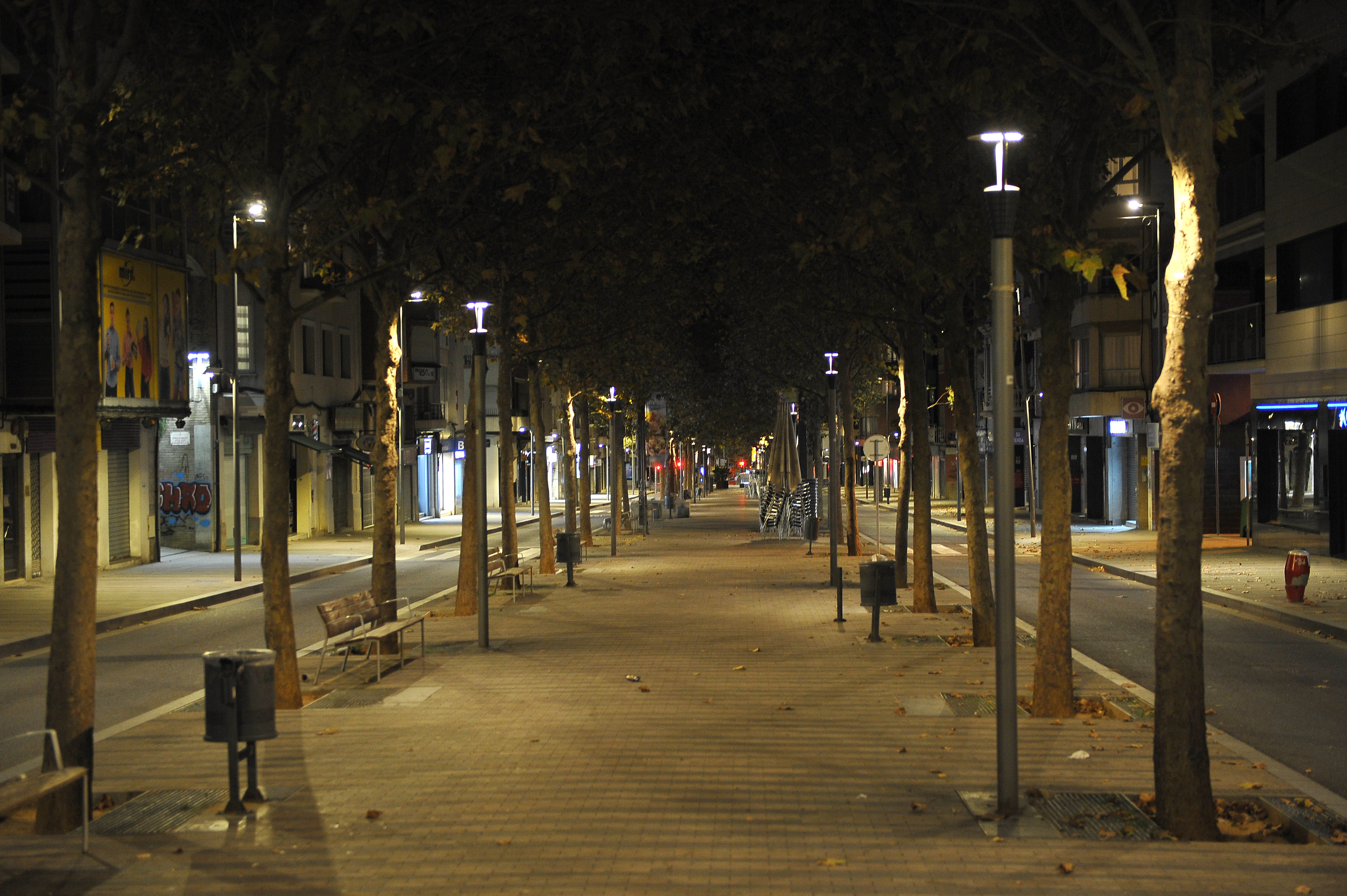 El Govern demanarà prorrogar el toc de queda a Terrassa - El Govern demanarà prorrogar el toc de queda a Terrassa -