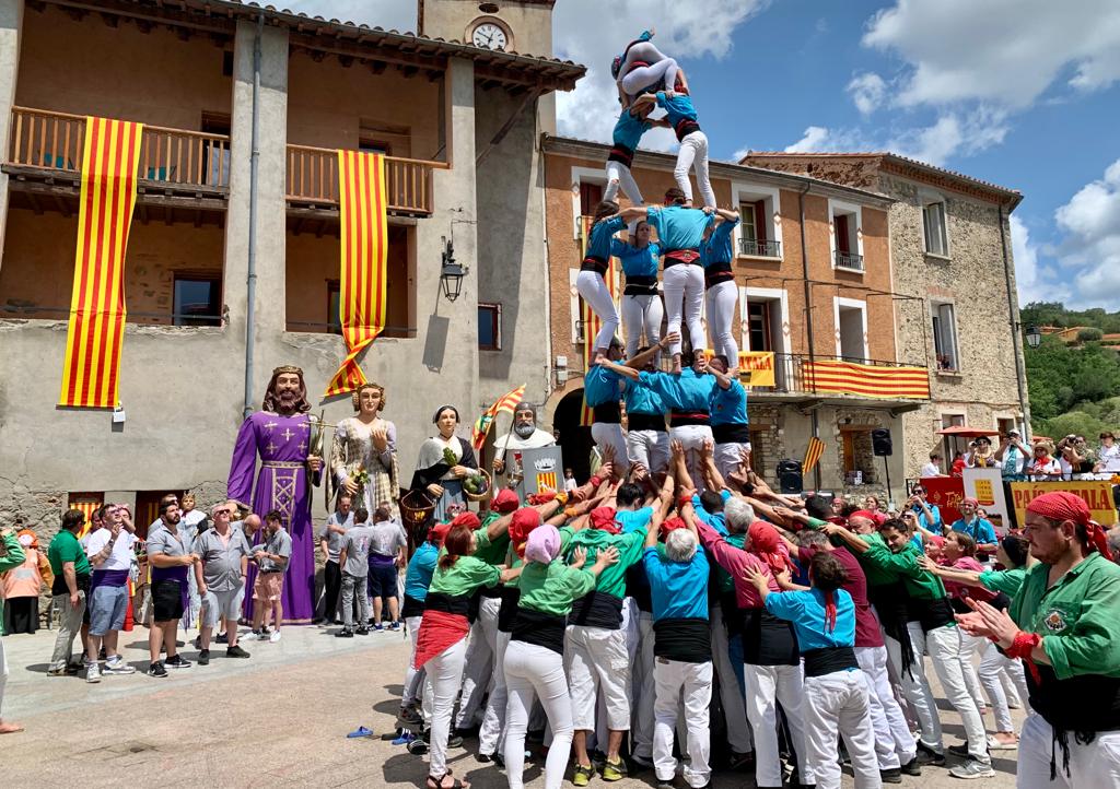 Els Castellers de Terrassa viatgen a la Catalunya Nord - Els Castellers de Terrassa viatgen a la Catalunya Nord -