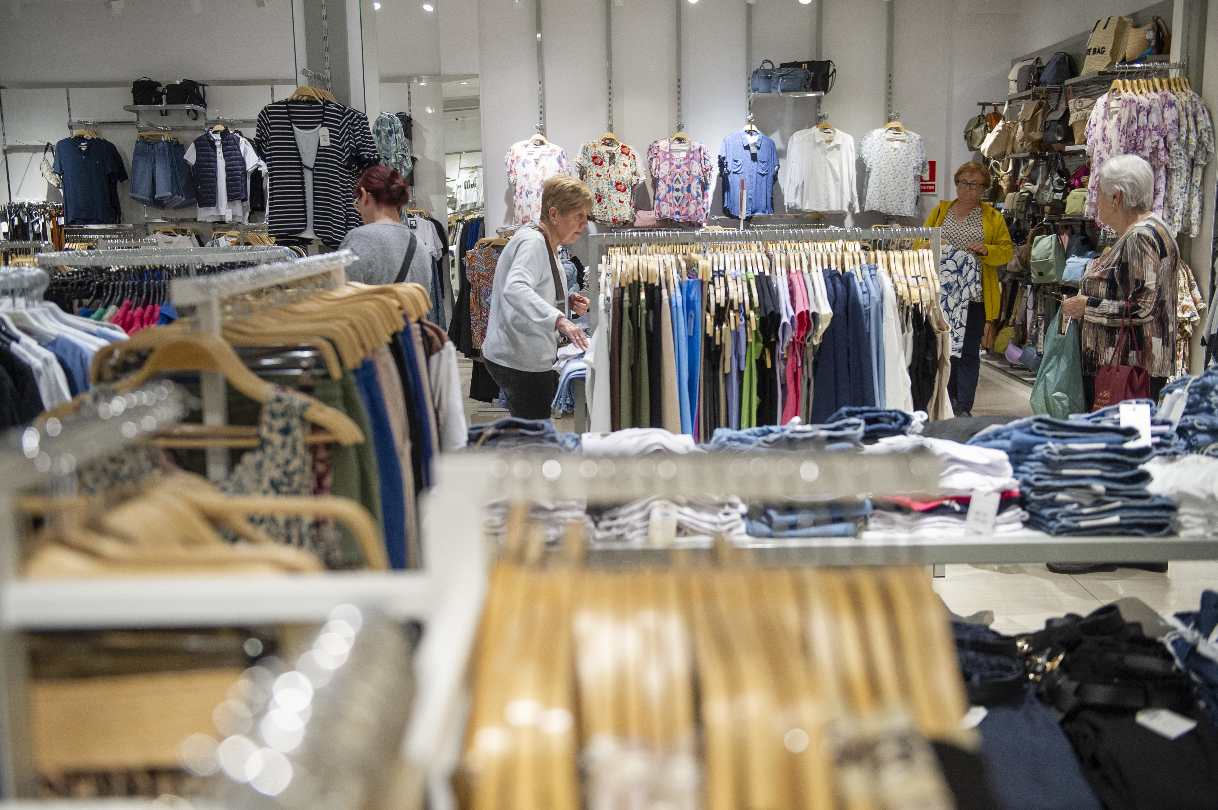La revifada del comerç local - La revifada del comerç local -