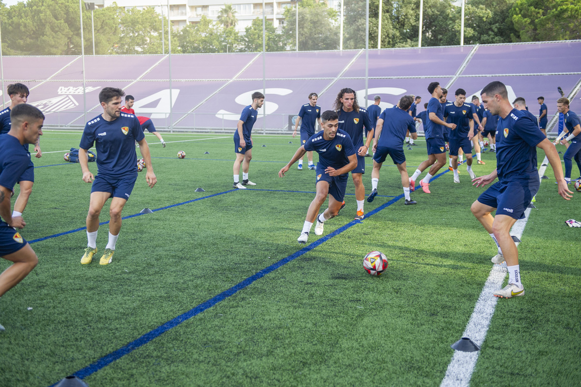 El mitja punta Brahim, a prova en el Terrassa FC - El mitja punta Brahim, a prova en el Terrassa FC -