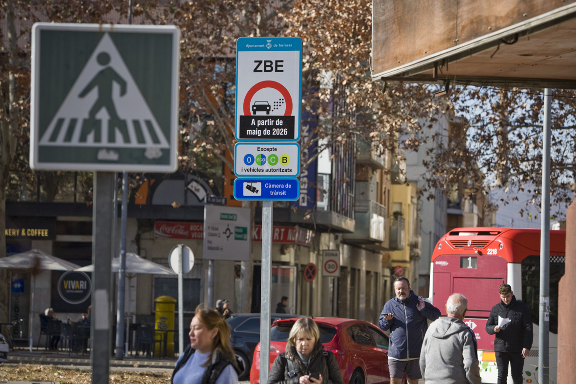 La ZBE canviarà els nostres hàbits - La ZBE canviarà els nostres hàbits -