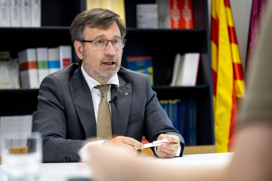 El conseller de Política Lingüística sobre el català: «No conec cap país que obligui a tenir un nivell per treballar» El conseller de Política Lingüística sobre el català: «No conec cap país que obligui a tenir un nivell per treballar»