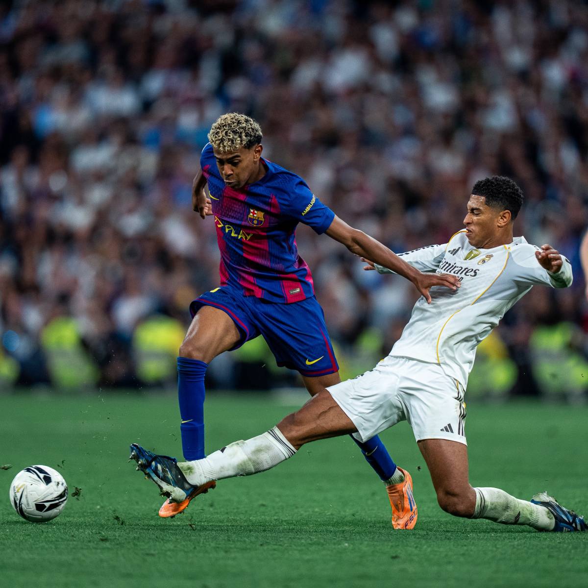 El Barça perd contra el Madrid en un clàssic tens i polèmic El Barça perd contra el Madrid en un clàssic tens i polèmic