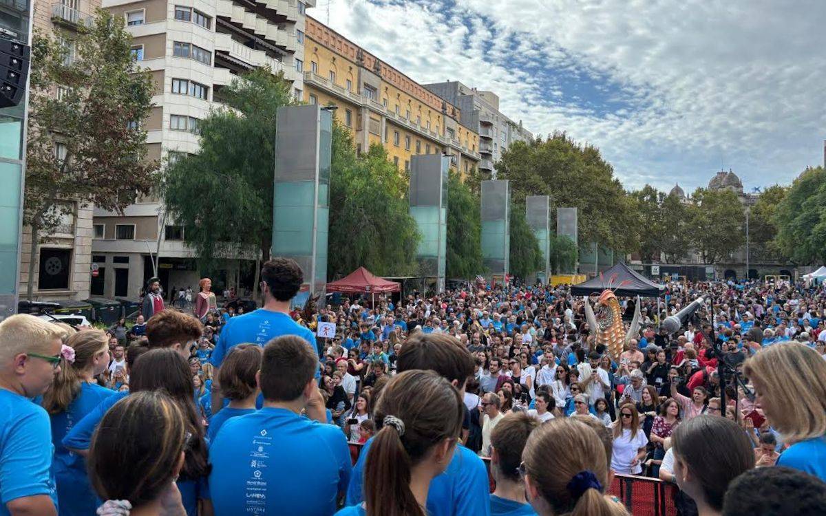 Èxit de participació en la Marxa per la Llengua del Correllengua de Reus Èxit de participació en la Marxa per la Llengua del Correllengua de Reus