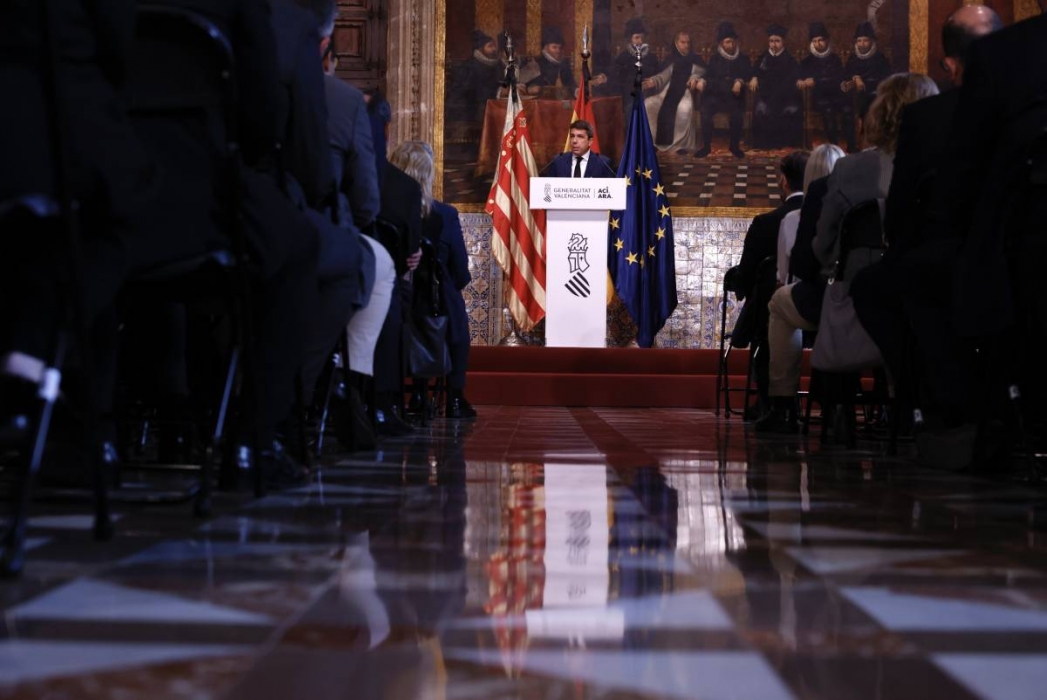 Autocrítica a mitges de Mazón en l'aniversari de la dana: «Hi ha coses que haurien d'haver funcionat millor» Autocrítica a mitges de Mazón en l'aniversari de la dana: «Hi ha coses que haurien d'haver funcionat millor»