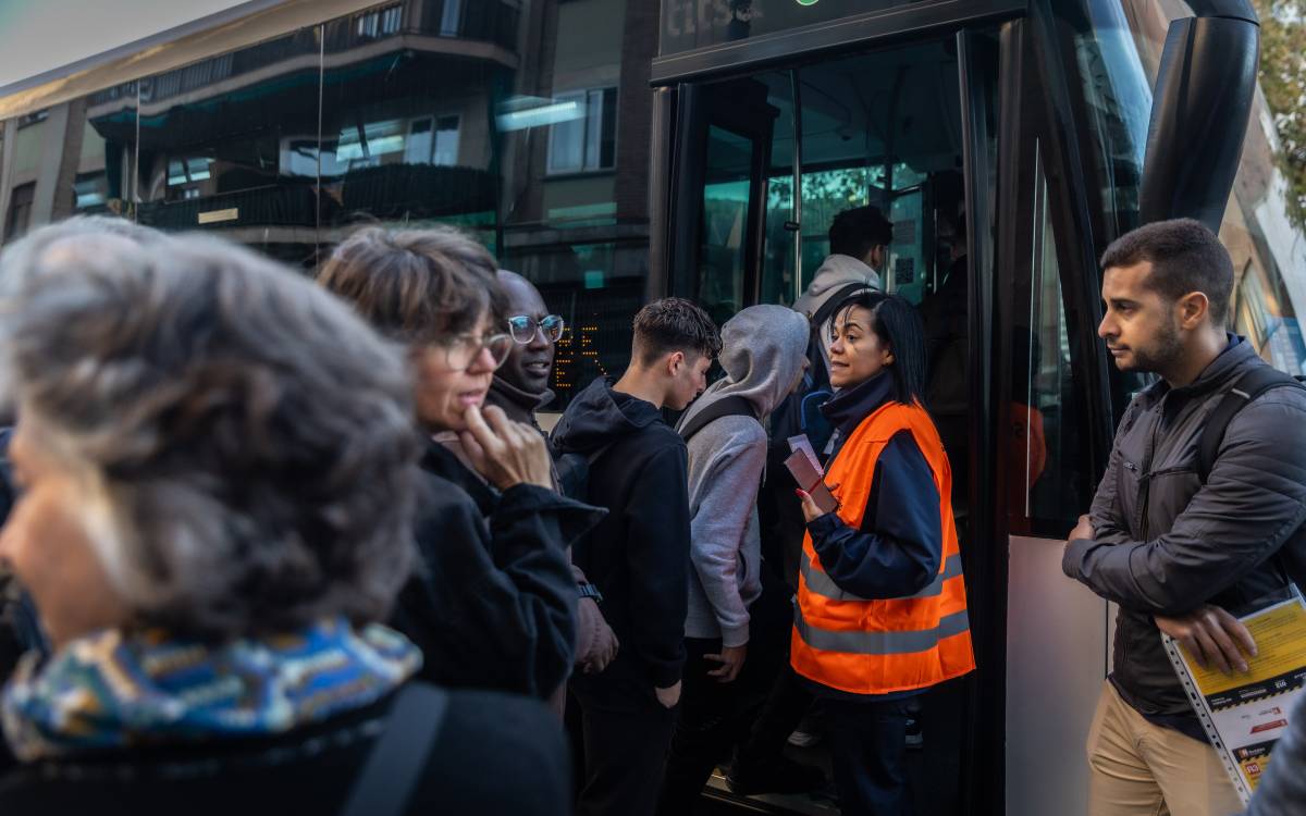 Renfe modifica les connexions de bus entre Vic i Barcelona pel macrotall de l'R3