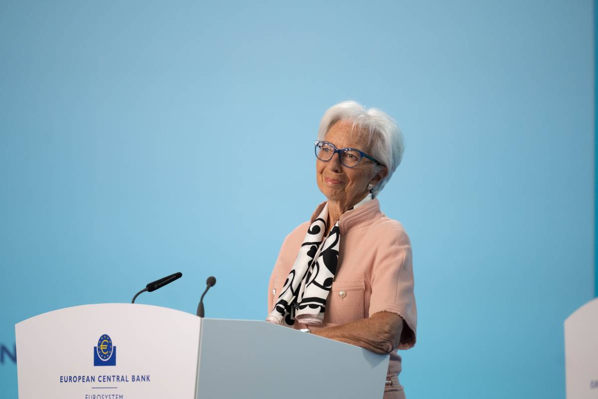 El BCE manté els tipus d'interès en el 2% per tercera vegada consecutiva El BCE manté els tipus d'interès en el 2% per tercera vegada consecutiva