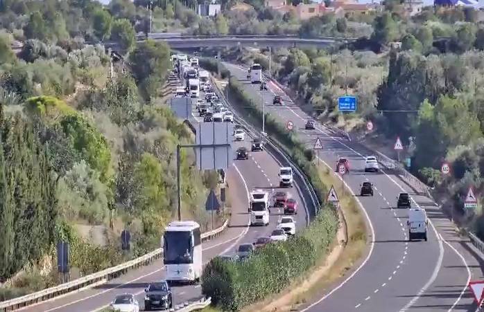 Un nadó, ferit molt greu en un accident a l'AP-7, a l'Ampolla