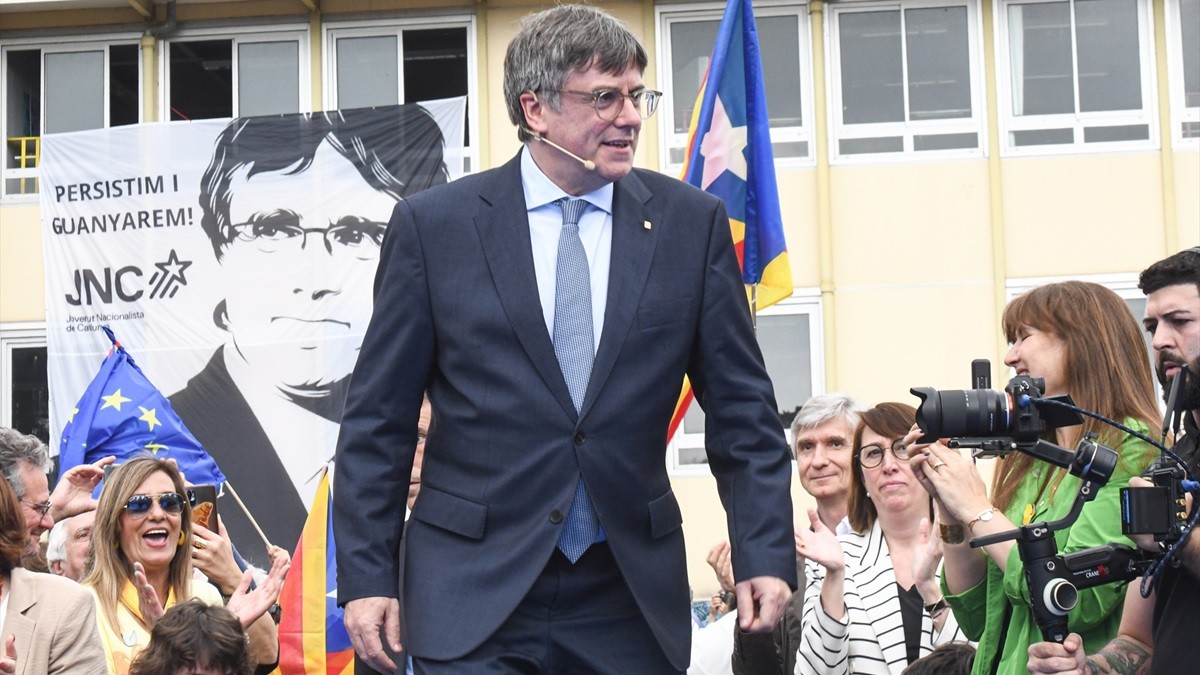 Acte de presentació de la candidatura de Carles Puigdemont a Elna. - Glòria Sánchez / Europa Press