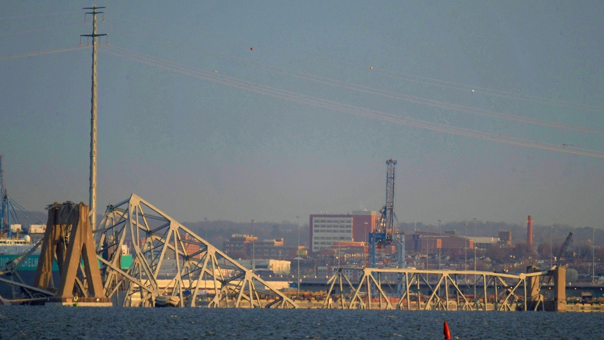 Troben dos dels cossos desapareguts en l'esfondrament del pont de Baltimore
