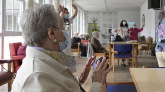 Illa anuncia la creació de 20.000 places de residència per a gent gran fins al 2030
