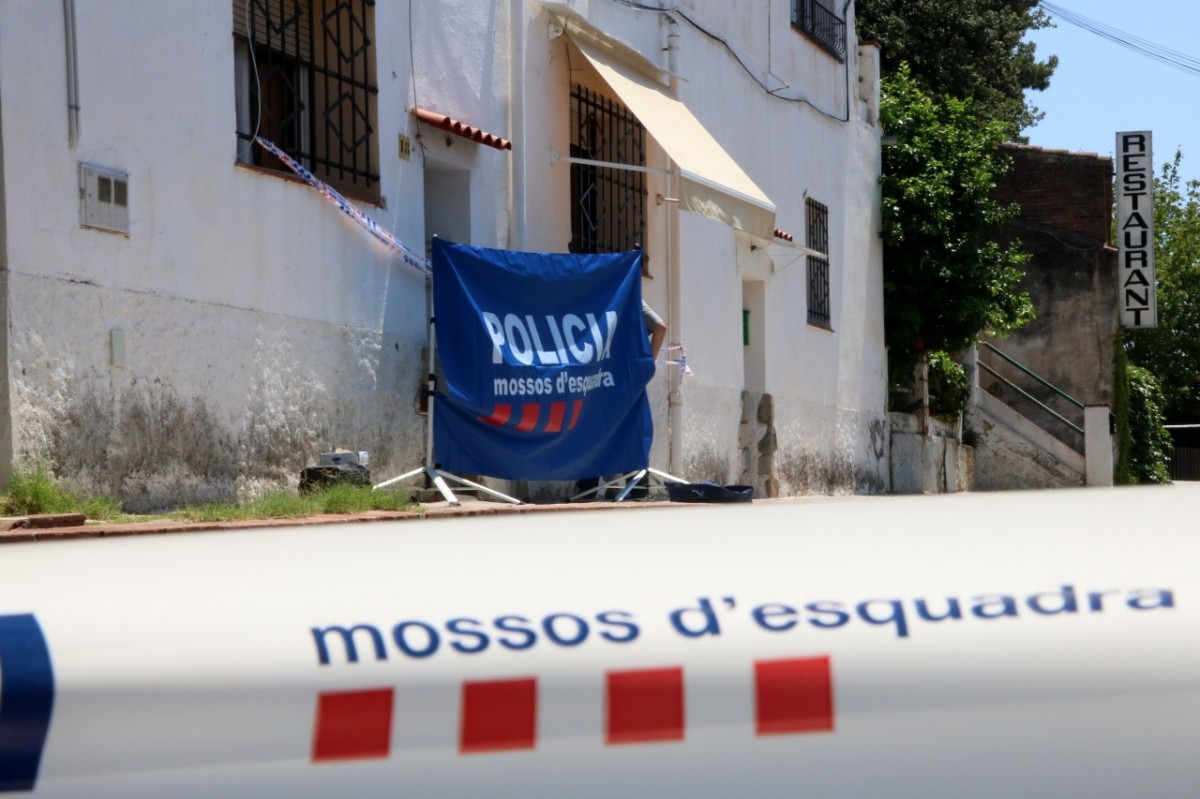 Tres detinguts per la mort de dues persones en un tiroteig a Alella el juny del 2023