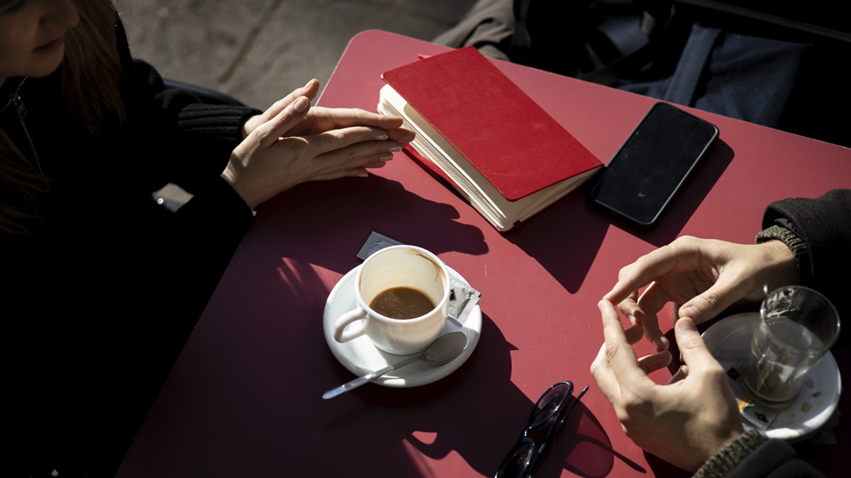 La conversa amb Nació, en una terrassa de Sants - Hugo Fernández