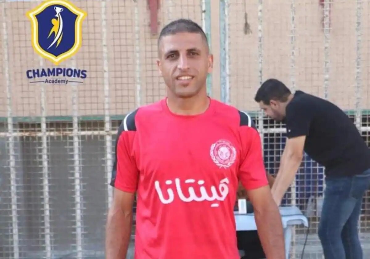 Mor en un bombardeig israelià Mohammed Barakat, un dels millors futbolistes de Palestina