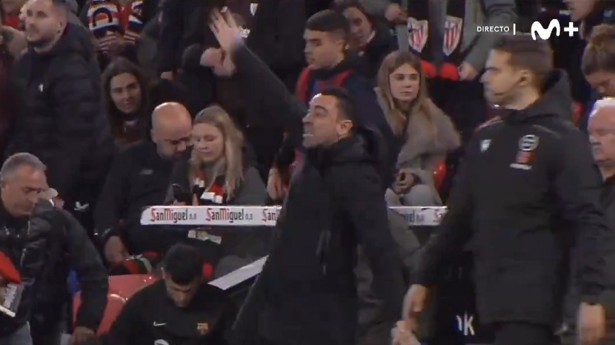 La frustració de Xavi a Bilbao: «A prendre pel cul tots»
