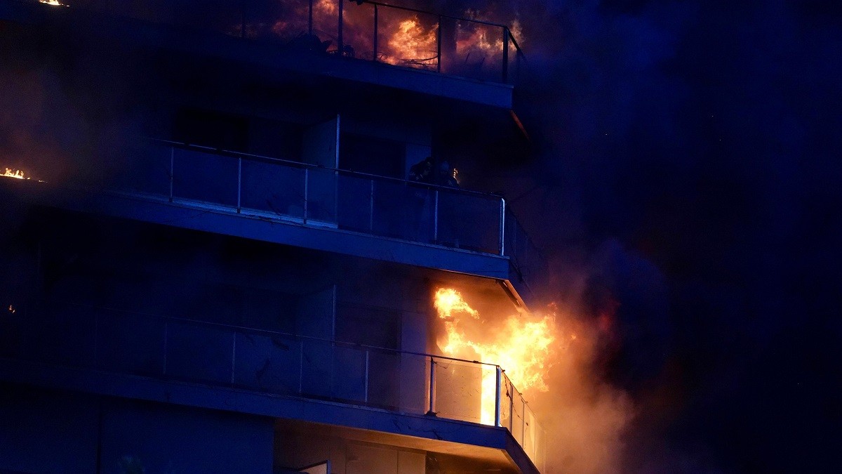 El jutge arxiva la causa del tràgic incendi a València