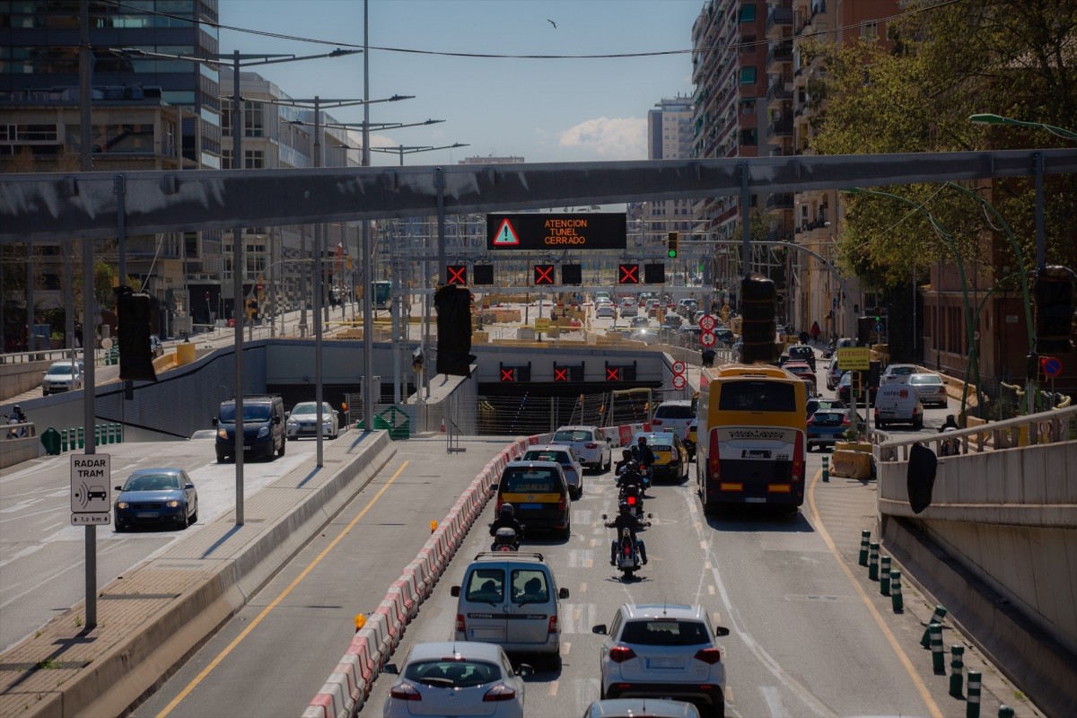 Entrar a Barcelona en transport públic només costa 10 minuts més que en cotxe