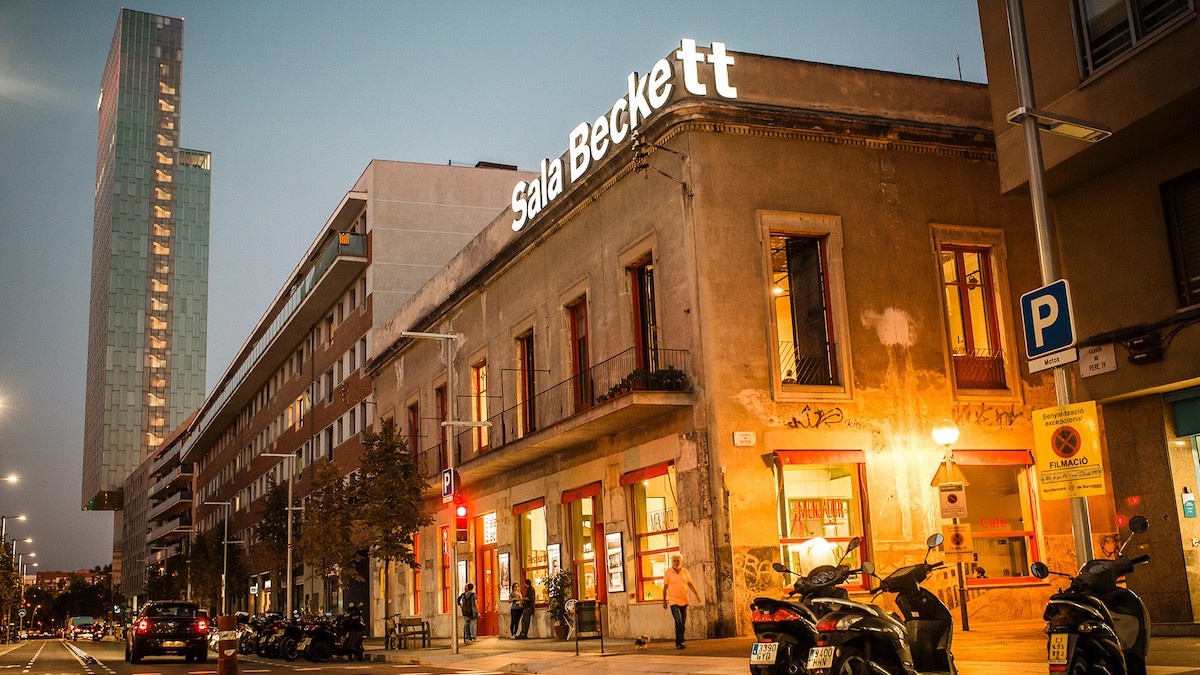 L'Espanyol no entoma bé la ficció i se les té amb la sala Beckett